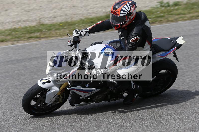 /10 20.04.2026  Pluess Moto Sport ADR/Einsteiger/21